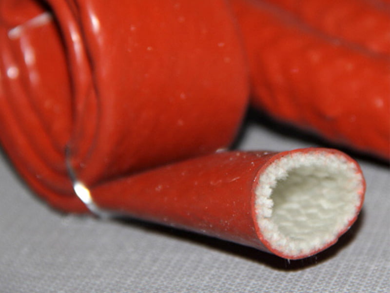 Manga de fibra de vidro revestida a silicone durável para um isolamento elétrico melhorado
