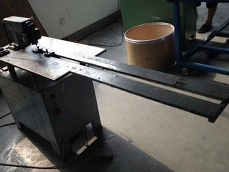 Máquina de corte por cisalhamento único de precisão