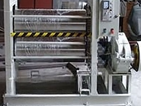 Máquina de soldadura por pontos de precisão para montagem de almofada de ferida